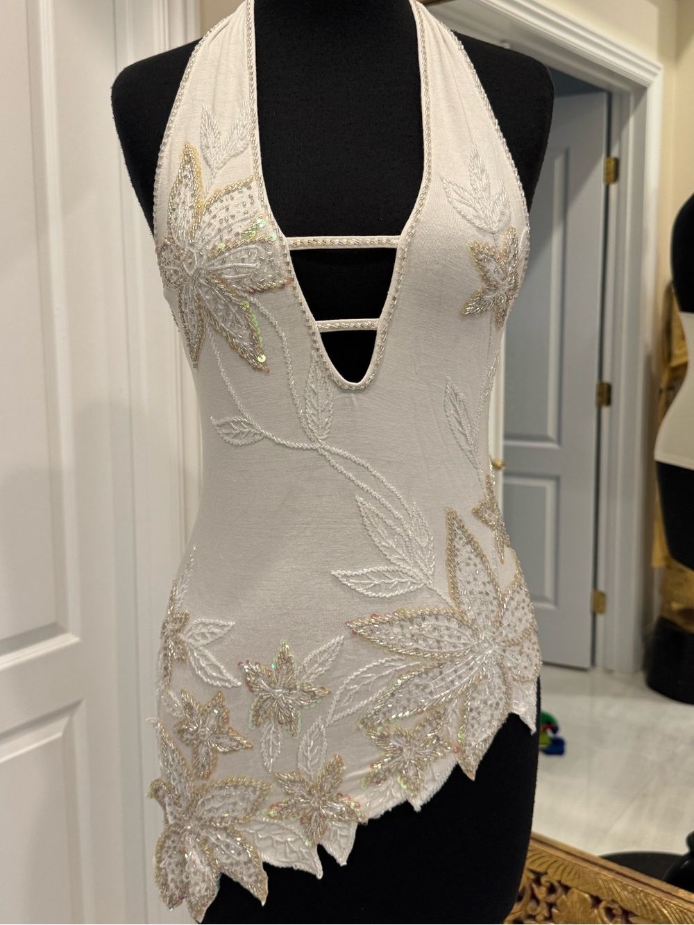 White Embellished hand beaded stretch Halter Camisole Top - Picture 5 of 6